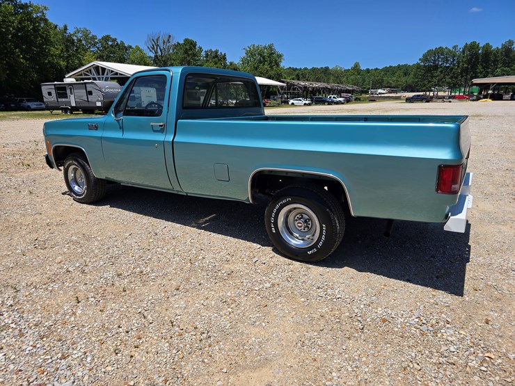 1977-chevrolet-custom-deluxe-image-13