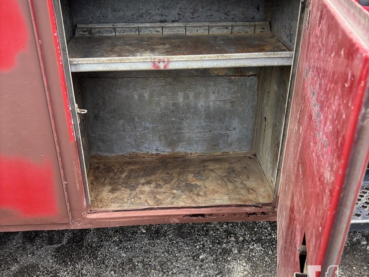 2005-gmc-c4500-wilson825-s1-image-8