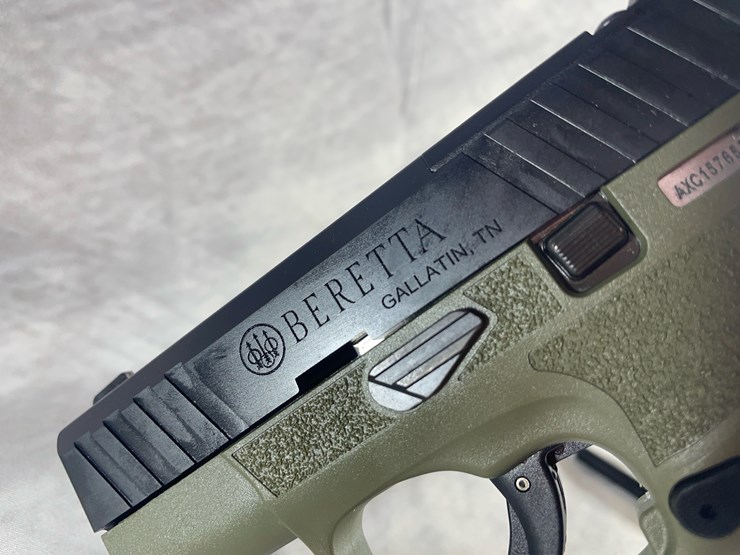 #4379-•-beretta-apx-a1-carry-9mm-luger-pistol,-sn:-axc157653-image-16