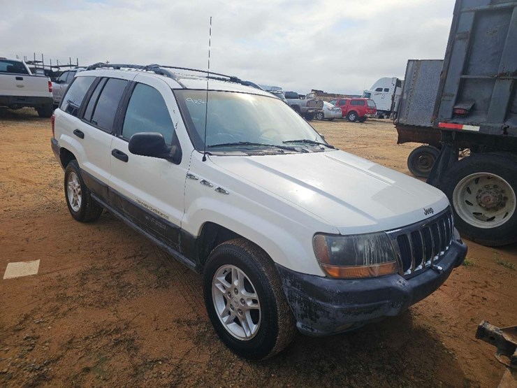 2000-jeep-grand-cherokee-image-1