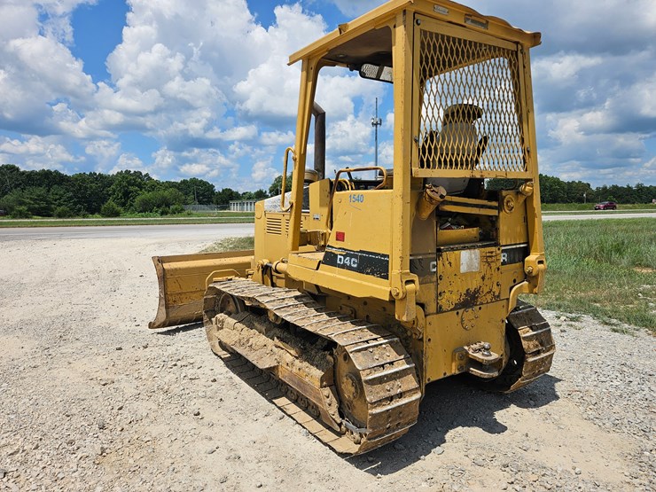 caterpillar-d4c-image-7