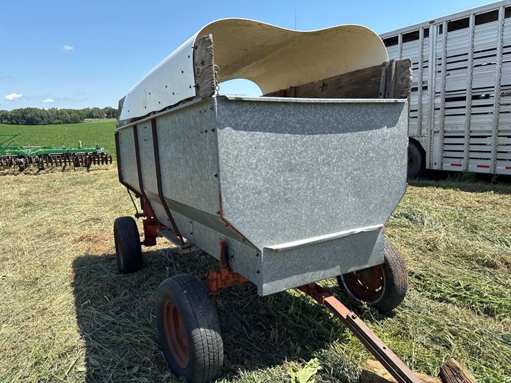 10ft-metal-barge-wagon-image-10