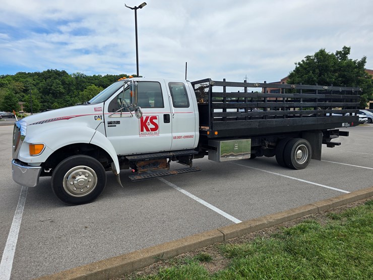 2004-ford-f650-image-6