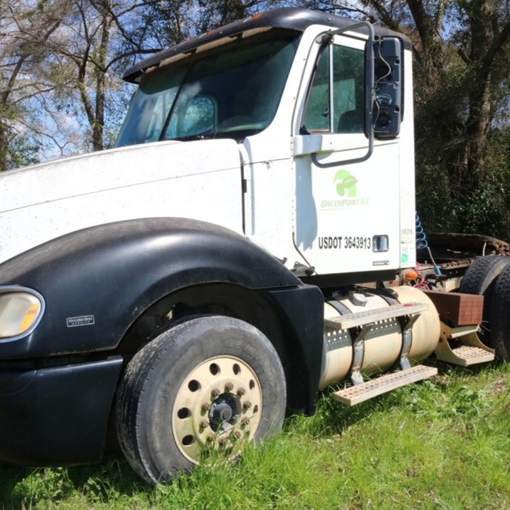 2007 FREIGHTLINER COLUMBIA 120