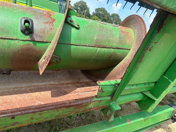 2004-john-deere-635f-image-12
