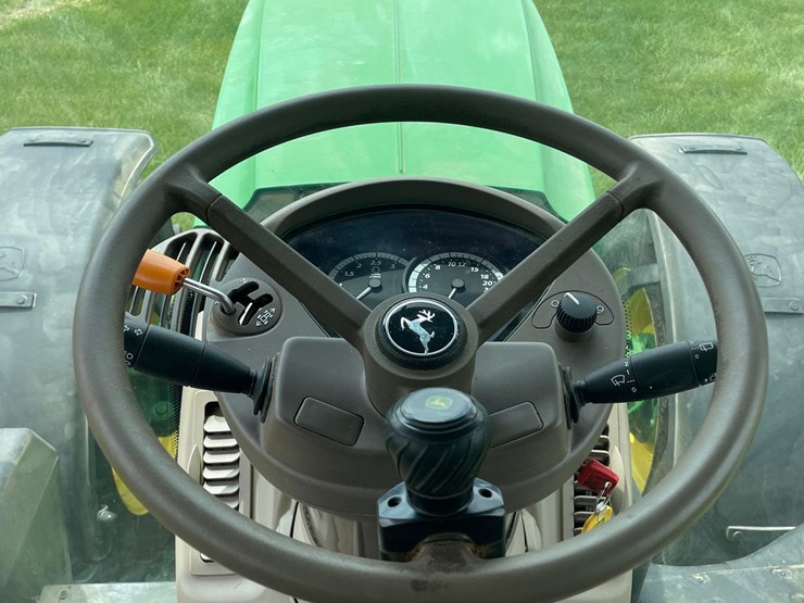 2015-john-deere-6155r-image-49