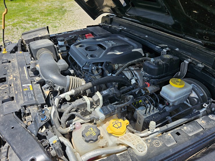 2021-jeep-wrangler-image-32