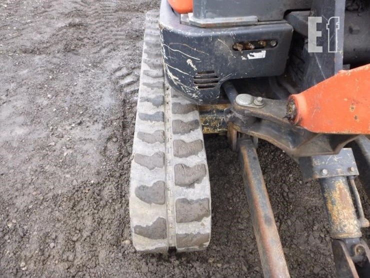 2016-kubota-u17-image-38