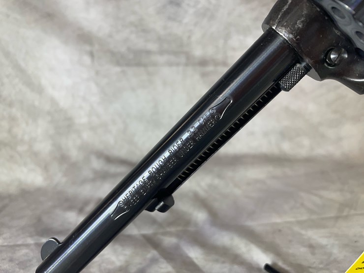 #4409-•-heritage-rough-rider-22-lr-revolver,-sn:-3ph106267-image-12