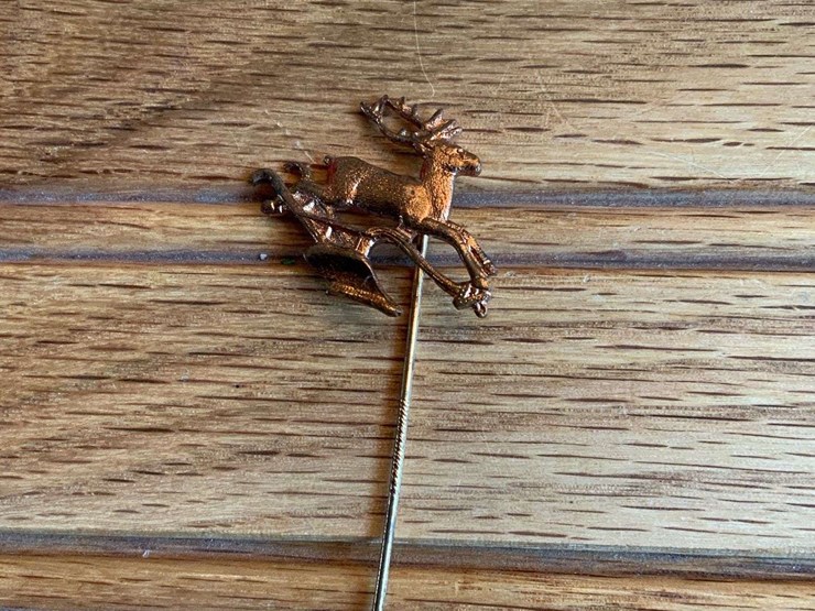 (2)-john-deere-straight-pins-image-4