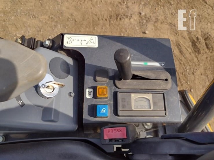 2022-deere-17g-image-9