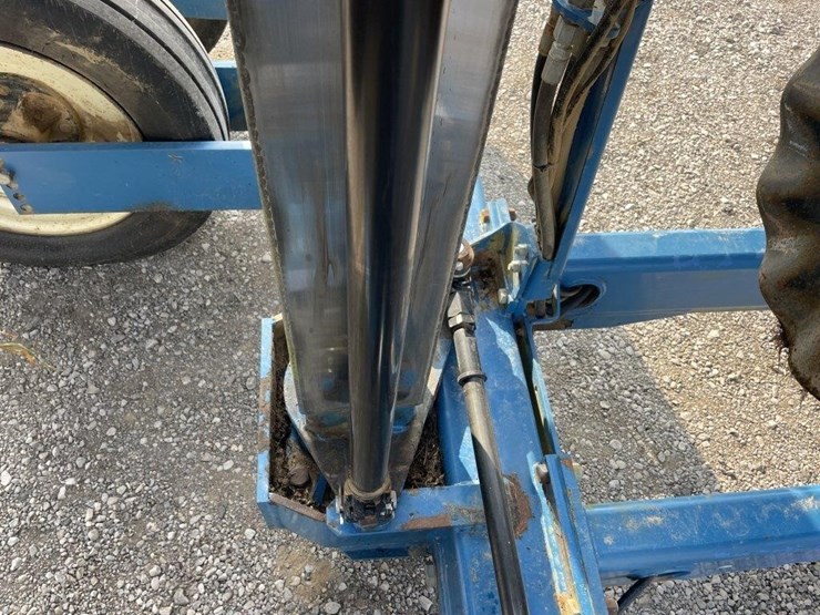 2001-kinze-3600-image-22