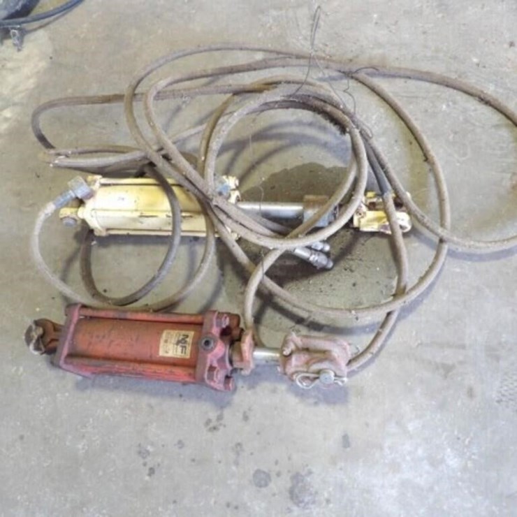 MASSEY-FERGUSON 15