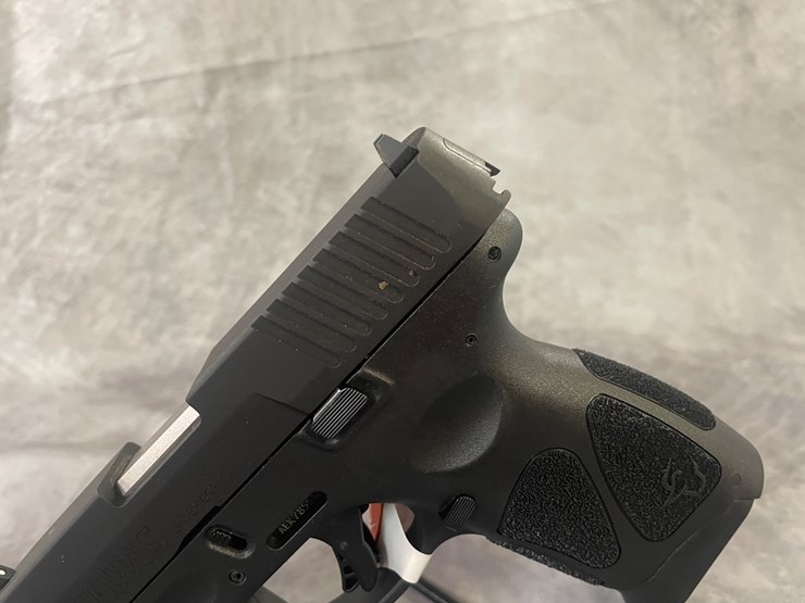 #4354-•-taurus-g3c-9mm-luger-pistol,-sn:-aek785512-image-18