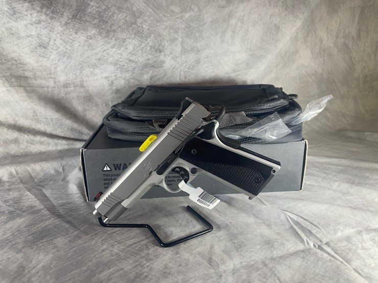 #4366-•-kimber-stainless-lw-arctic-1911-45-auto-pistol,-sn:-ky055858-image-1