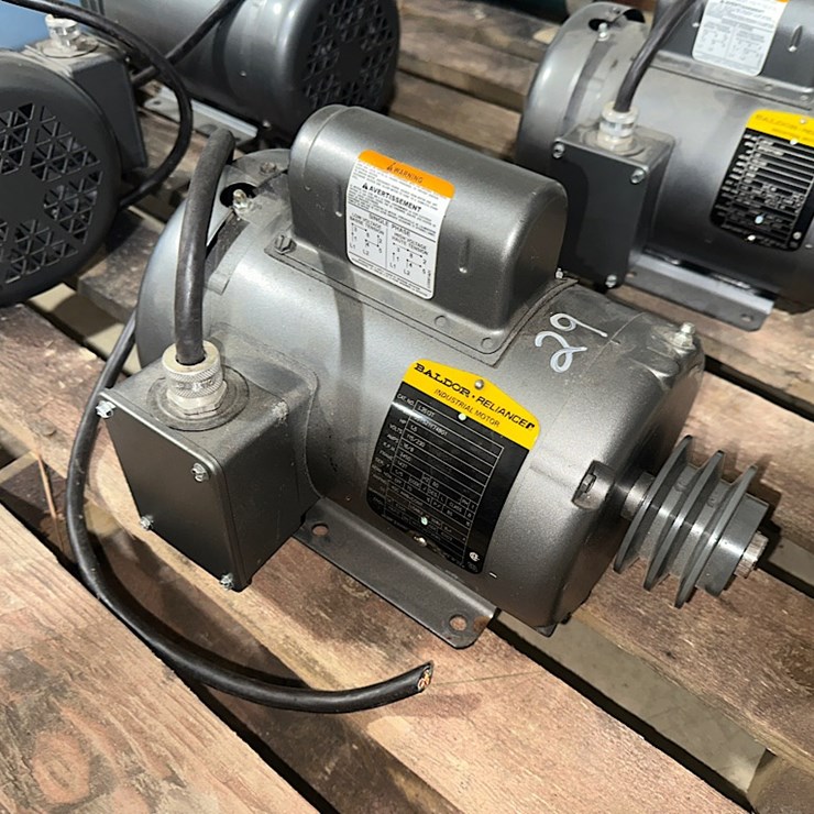 BALDOR RELIANCE 1.5HP ELECTRIC MOTOR