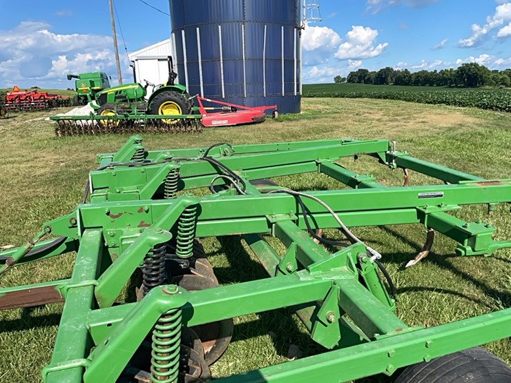 john-deere-712-image-10