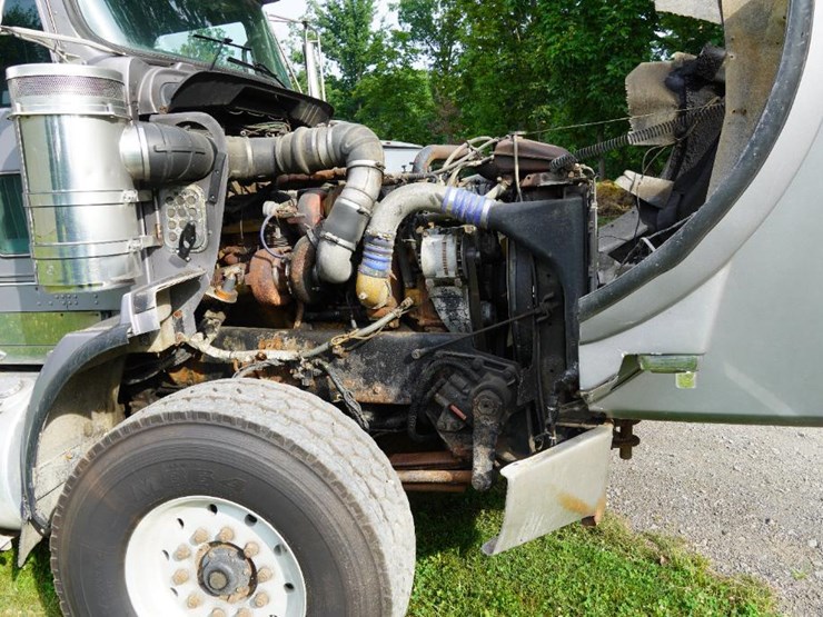 2007-kenworth-t800-image-115