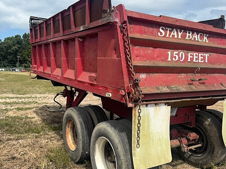 red-dump-trailer-image-7