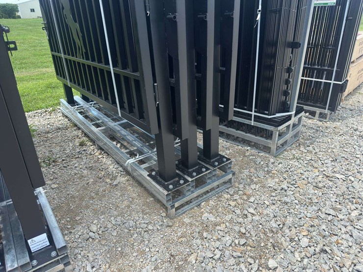 metal-farm-driveway-gate-7-x-20-ft-2-pieces-image-3