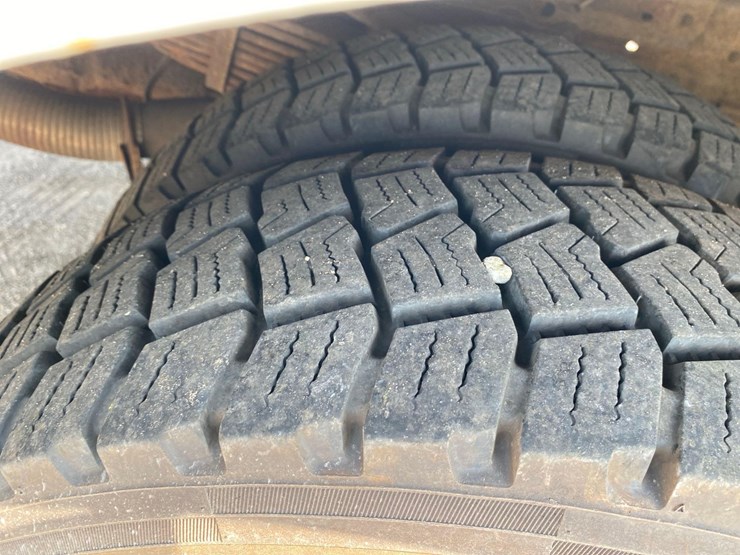 2003-ford-f550-image-43