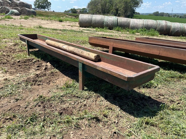 20ft-steel-feed-bunk-image-3