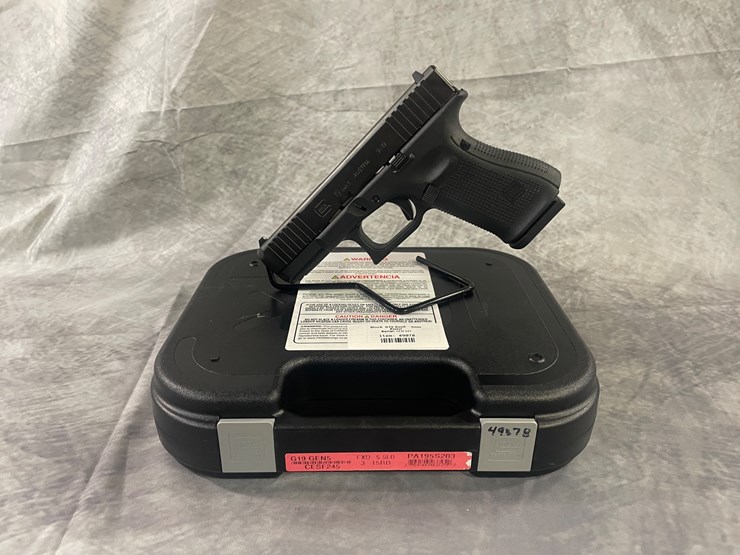 #4361-•-glock-model-19-gen-5-9mm-luger-pistol,-sn:-cesf245-image-1