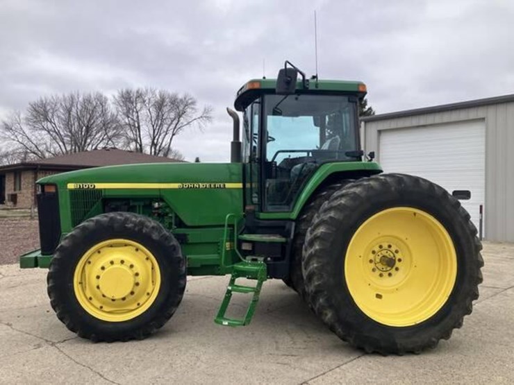 1997-john-deere-8100-image-1