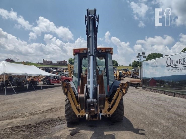 2010-deere-310j-image-4