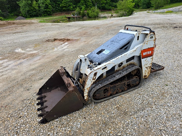 #16577-•-2016-bobcat-mt55-mini-skid-steer-image-4