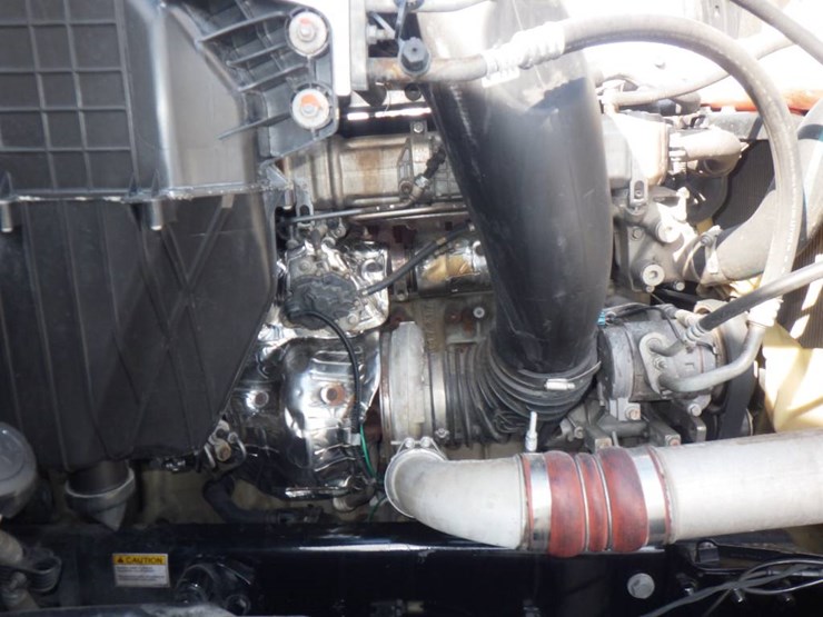 2024-freightliner-cascadia-126-image-14
