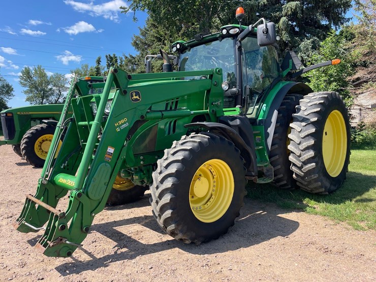 2014-john-deere-6210r-image-2