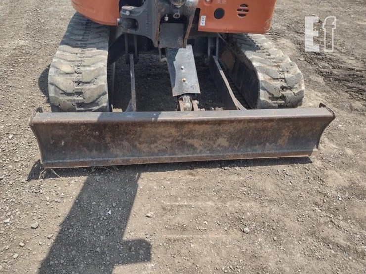 2021-hitachi-zx26u-5-image-19