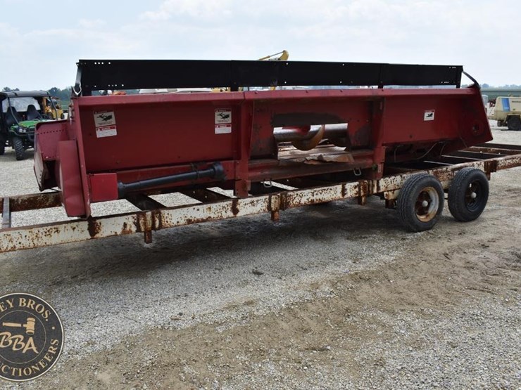case-ih-1063-image-11