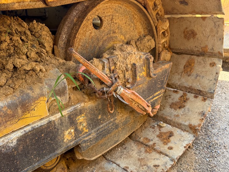caterpillar-d3g-lgp-image-9