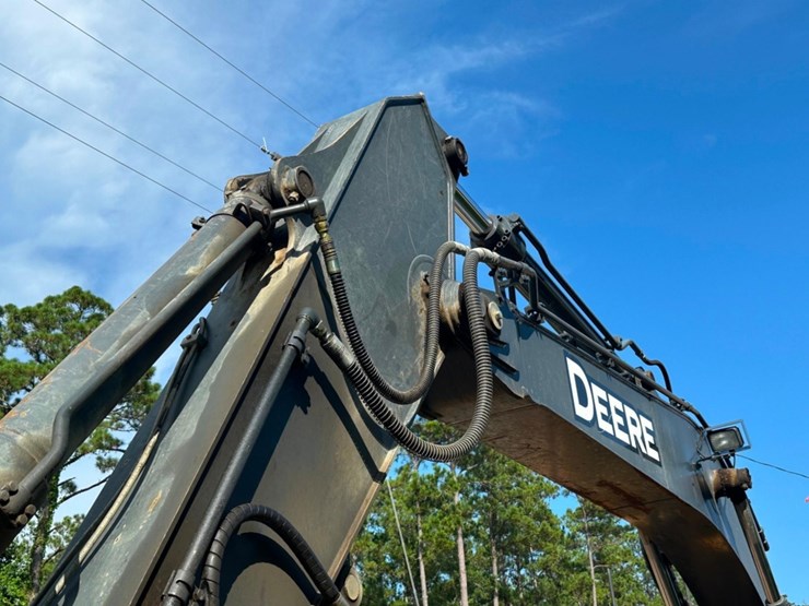 2018-deere-245g-lc-image-20
