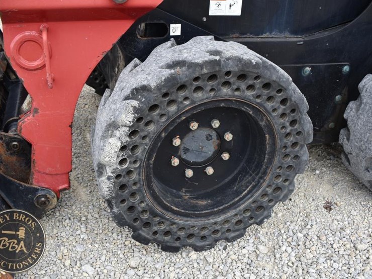 2016-takeuchi-ts50v-image-27