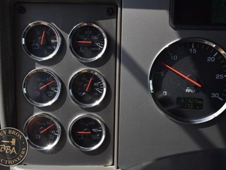 2012-kenworth-t370-image-66