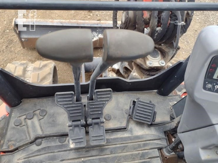 2019-kubota-u55-4-image-7