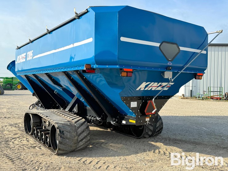 2019-kinze-1305-image-7