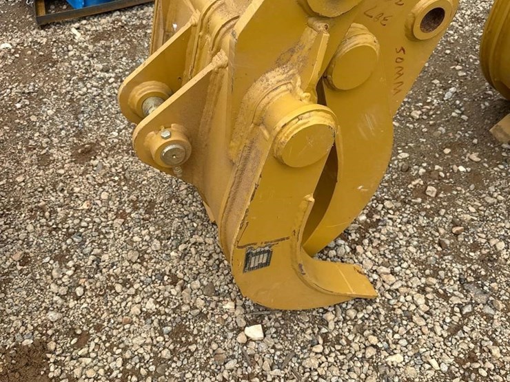 landhero-gra-33-c30726-excavator-grapple-image-3