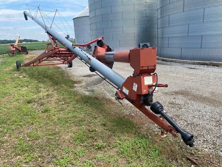 hutchison-10x71,-swingaway-auger-image-3