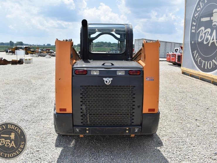 2019-case-sr210-image-12
