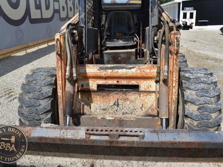 bobcat-975-image-35