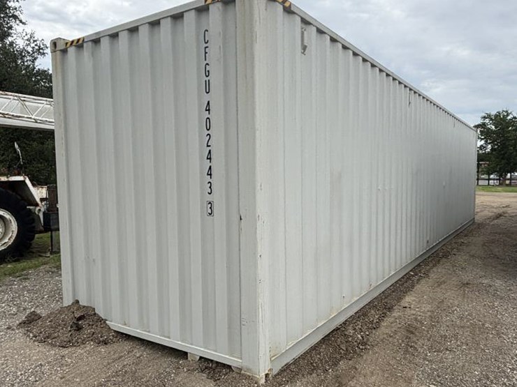 #128-•-40'-high-cube-conex-shipping-container---one-trip-image-2