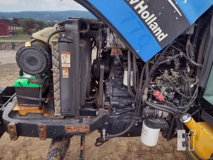 2005-new-holland-tl80a-image-23