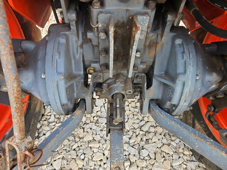 kubota-l4200-image-37