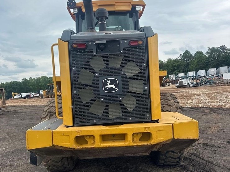 2019-deere-624l-image-5