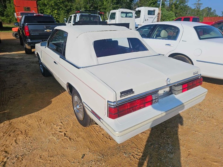 1984-dodge-600-image-3