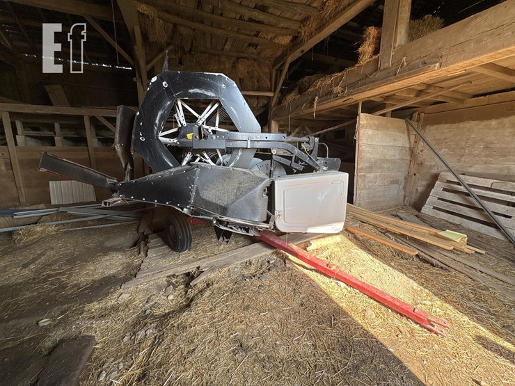massey-ferguson-8000-image-2